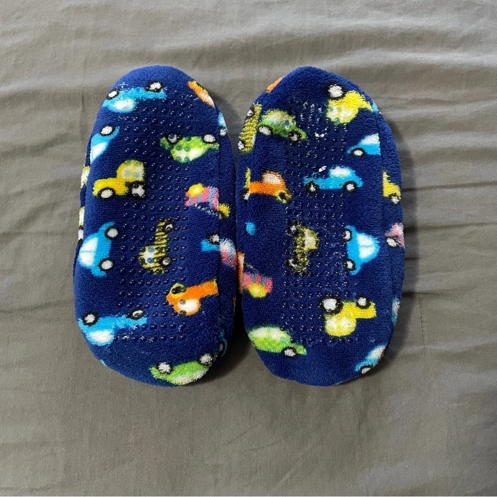 West Loop boys slipper socks size 13 Nwot